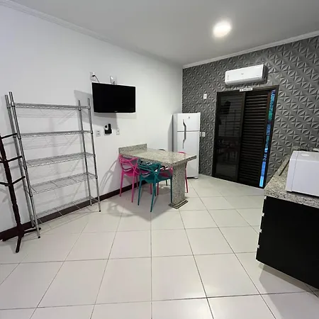 Apartamentos E Flats Da Taty Praia Das Toninhas - Ubatuba Room photo