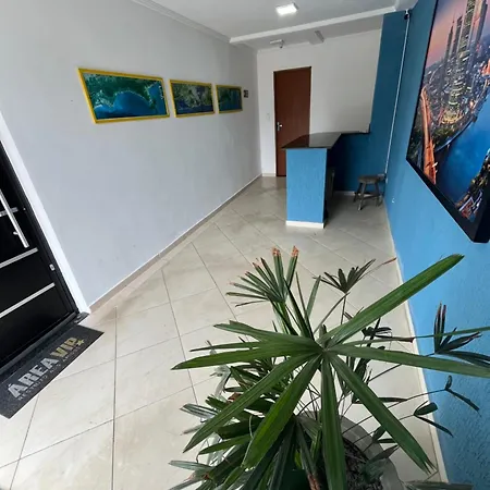 Apartamentos E Flats Da Taty Praia Das Toninhas - Ubatuba Exterior photo