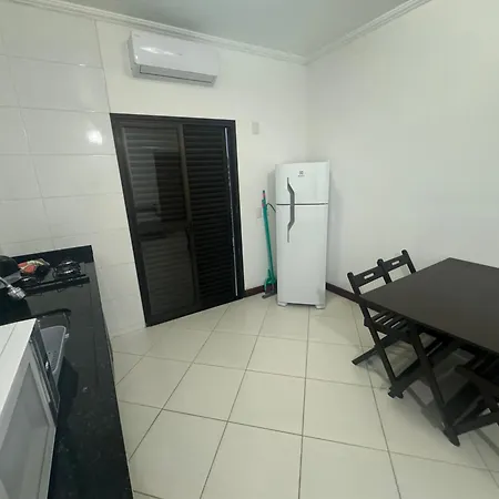 Apartamentos E Flats Da Taty Praia Das Toninhas - Ubatuba Room photo